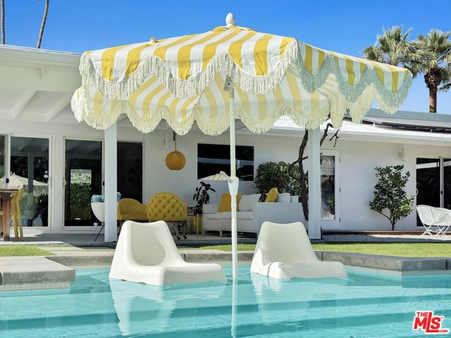 2235 E Paseo Gracia, Palm Springs CA: https://media.crmls.org/mediaz/33c05640-292a-4aa2-814b-594863a3b1cb.jpg