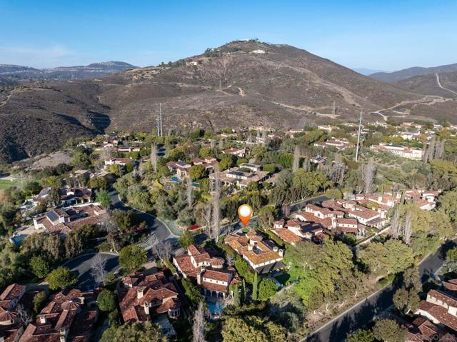 18564 Corte Fresco, Rancho Santa Fe, California 92091, 4 Bedrooms Bedrooms, ,4 BathroomsBathrooms,Single Family Residence,For Sale,Corte Fresco,250019120SD