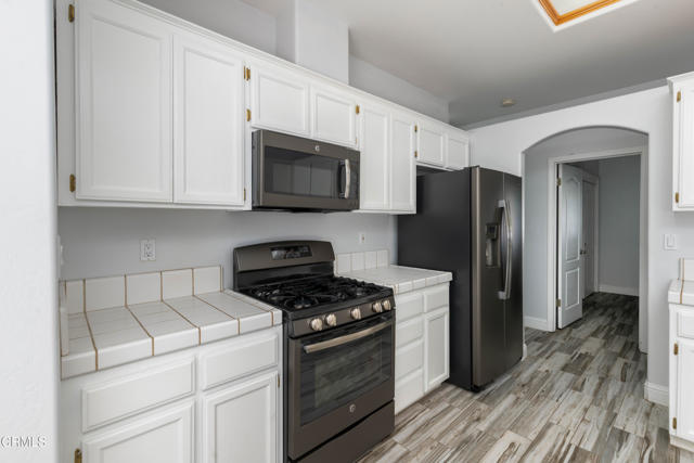 Detail Gallery Image 16 of 37 For 8611 Harbor Club Dr, Bakersfield,  CA 93312 - 3 Beds | 2 Baths