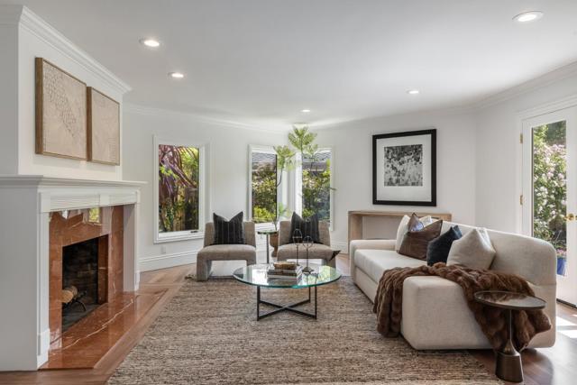 733 Northampton Drive, Palo Alto CA: https://media.crmls.org/mediaz/33c376dc-ed38-4be9-99df-e98d3389c1e6.jpg