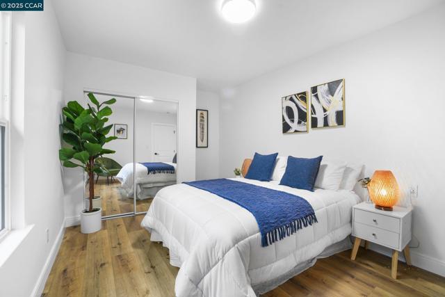 1348 E 26Th St, Oakland CA: https://media.crmls.org/mediaz/33c4b17b-05d5-45e9-858c-80ef292b49f3.jpg