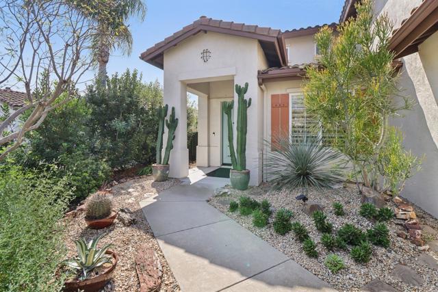 542 Lee Circle, Chula Vista CA: https://media.crmls.org/mediaz/33c7544f-b45a-45ce-bbe1-8d9743387137.jpg
