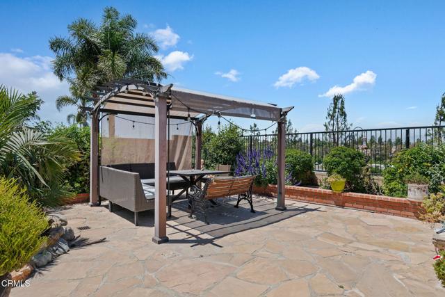 Detail Gallery Image 13 of 35 For 4078 Bending Oak Ct, Moorpark,  CA 93021 - 3 Beds | 2/1 Baths