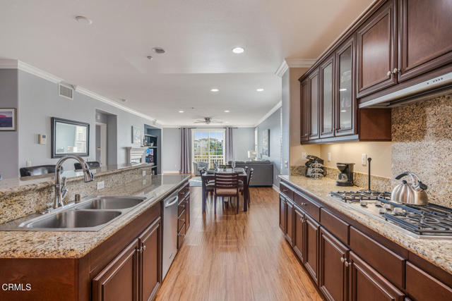 Detail Gallery Image 9 of 42 For 1541 Windshore Way, Oxnard,  CA 93035 - 2 Beds | 2 Baths