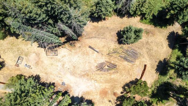 830 Kings Highway, Boulder Creek CA: https://media.crmls.org/mediaz/33c85f95-f8d4-4645-a30d-8d4ee702a1d1.jpg