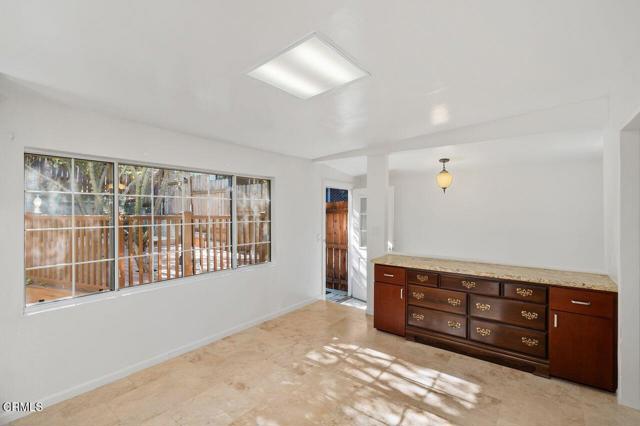 Detail Gallery Image 9 of 39 For 29 Short Way St, South Pasadena,  CA 91030 - 4 Beds | 3/1 Baths