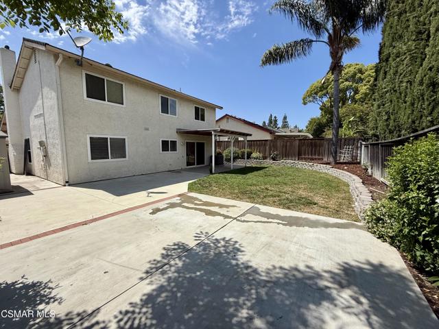 806 San Simeon Drive, Newbury Park CA: https://media.crmls.org/mediaz/33ca7968-8b81-4633-8af5-655e14053450.jpg