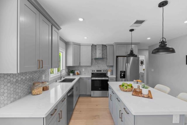 5690 Drysdale Drive, San Jose CA: https://media.crmls.org/mediaz/33cadd34-7ce3-4768-851d-080933095776.jpg