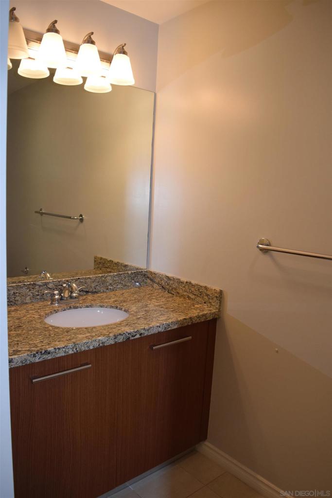 825 Beech St - photo 13