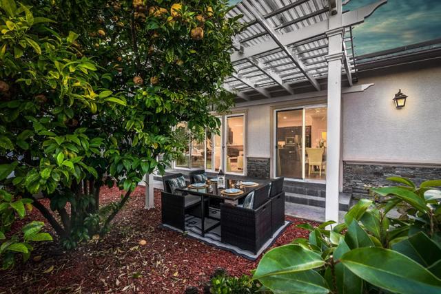 1258 S Stelling Road, Cupertino CA: https://media.crmls.org/mediaz/33cb5535-d1cf-4887-a548-fa1496c50de2.jpg