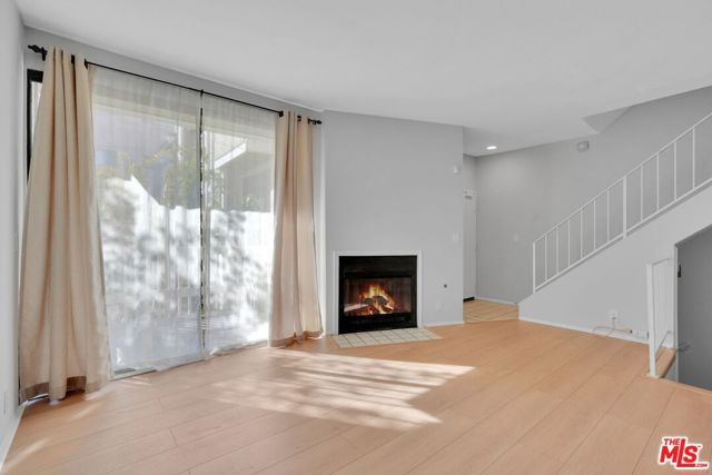 4765 Elmer Avenue photo 7