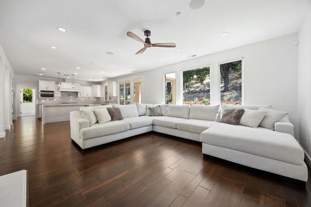 2953 Pebble Beach Circle, Fairfield CA: https://media.crmls.org/mediaz/33cc5160-9c56-4706-8d08-d6d782ad0a02.jpg