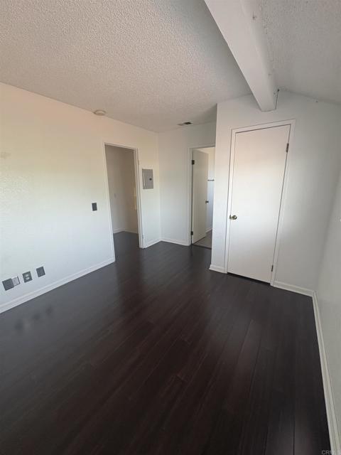 Detail Gallery Image 11 of 24 For 931 Martin Dr #3,  Escondido,  CA 92026 - 2 Beds | 2 Baths
