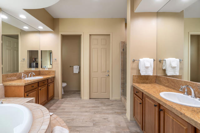 36296 Chagall Court, Cathedral City CA: https://media.crmls.org/mediaz/33d00c81-c904-42f5-bdf8-48a2a2c63a22.jpg