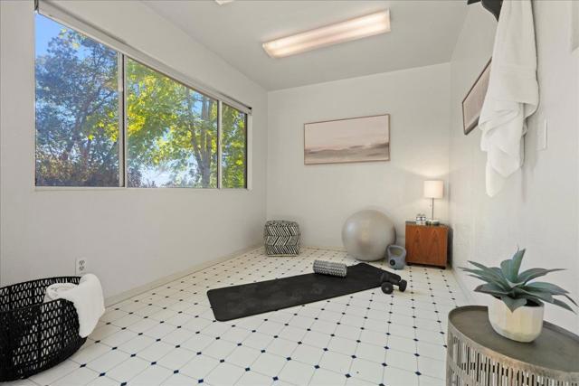22196 Summit Road, Los Gatos CA: https://media.crmls.org/mediaz/33d0478e-89ff-4874-9141-90d9b2aa45a3.jpg
