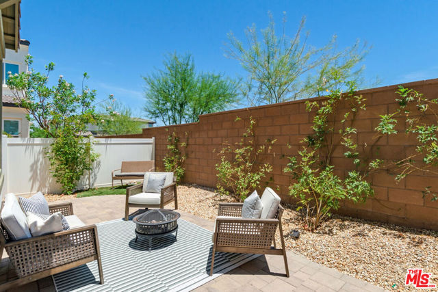 41551 Stanford Road, Palm Desert CA: https://media.crmls.org/mediaz/33d0597c-a847-46ba-84bb-5a8e0bb503bd.jpg