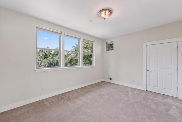 1901 Glenwood Drive, Scotts Valley CA: https://media.crmls.org/mediaz/33d12f16-f286-4411-8fb4-60d833798ce5.jpg