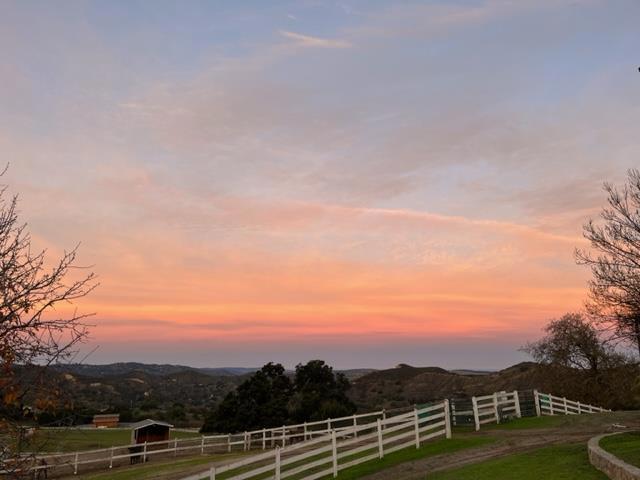 350 San Benancio Road, Salinas CA: https://media.crmls.org/mediaz/33d19b1f-f80b-401d-b7a6-7d1f162bf969.jpg