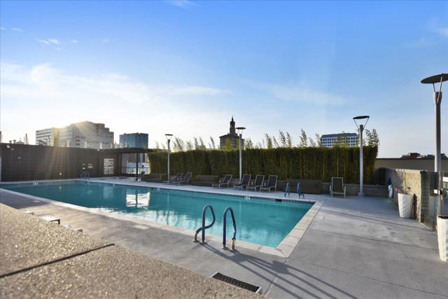 88 E San Fernando Street, San Jose CA: https://media.crmls.org/mediaz/33d26784-91d9-487a-83e3-4724ed197761.jpg
