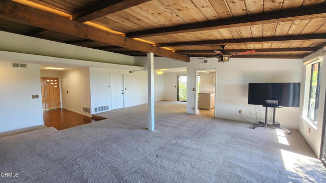 Detail Gallery Image 6 of 27 For 3104 Kingridge Way, Glendale,  CA 91206 - 3 Beds | 2 Baths