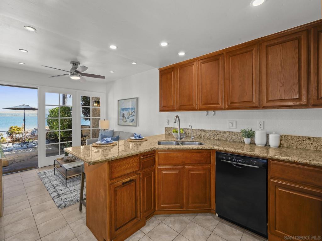 MLS #250043041SD image #14