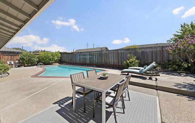 1118 Zinfandel Way, San Jose CA: https://media.crmls.org/mediaz/33d55546-ab26-4cd2-a249-662303ce703a.jpg