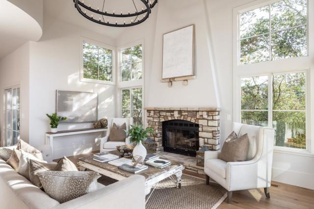 4 Oak Knoll Way, Carmel CA: https://media.crmls.org/mediaz/33d561e8-d8cf-4387-bea7-a47a48ea4fef.jpg
