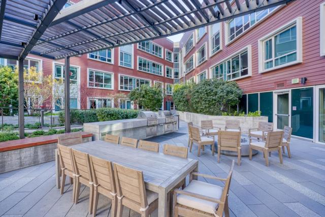 110 Channel Street, San Francisco CA: https://media.crmls.org/mediaz/33d57bac-47c4-4a80-a449-9eba4e5df609.jpg