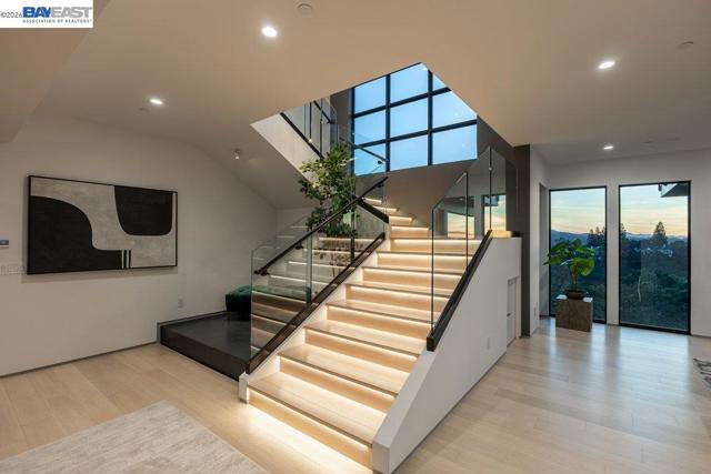 Image 41 of 60 For 2525 Biltmore Dr