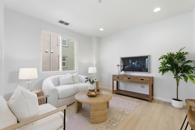 247 Peppermint Tree Terrace, Sunnyvale CA: https://media.crmls.org/mediaz/33d79103-03e1-4ff5-bb5a-48aa26c11f08.jpg