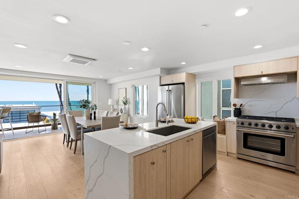 212 Pacific Street - photo 2