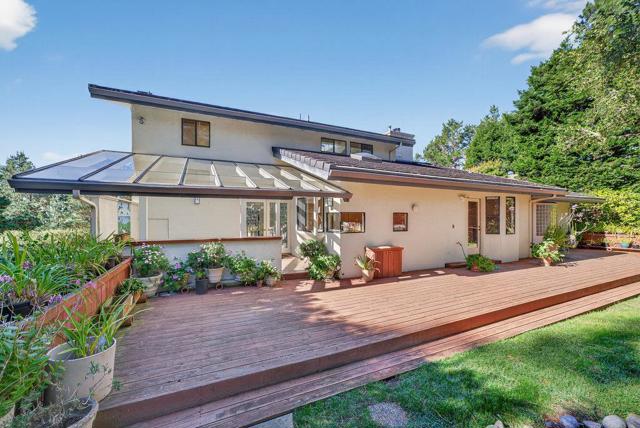 4051 Los Altos Drive, Pebble Beach CA: https://media.crmls.org/mediaz/33d8320d-04ec-41e4-bb2b-4ba0b526d6fa.jpg