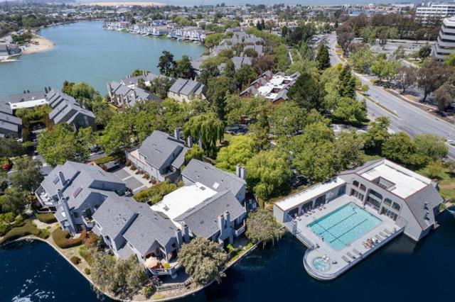 919 Shoreline Drive, San Mateo CA: https://media.crmls.org/mediaz/33d88bfb-b600-4532-849b-d1cdc5a4cc51.jpg
