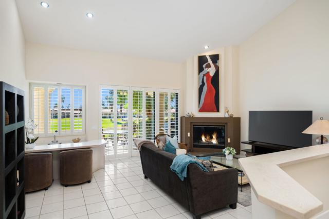 79835 Pecan, La Quinta CA: https://media.crmls.org/mediaz/33da1005-ccb0-4908-89a3-ce78b7afaa46.jpg