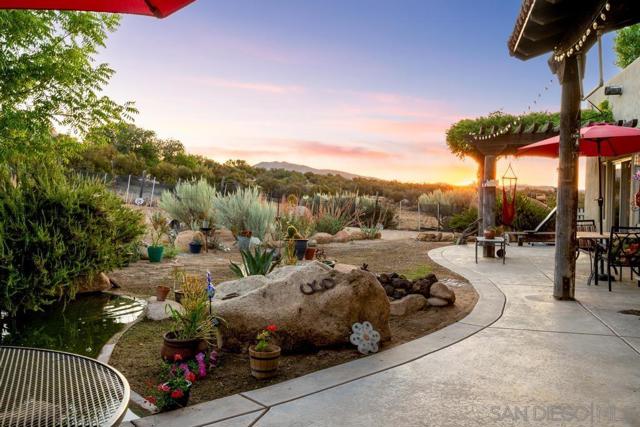40760 Old Highway 80, Boulevard CA: https://media.crmls.org/mediaz/33da6895-9a1b-4cbe-a26a-1d4cd2178679.jpg