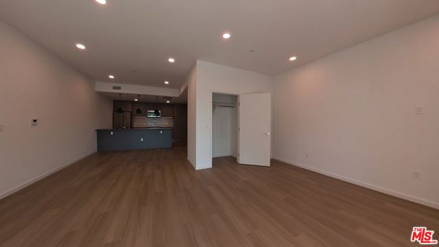 5119 Colfax Avenue, 203 photo 24