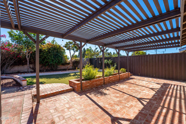 Detail Gallery Image 12 of 18 For 9116 Neath St, Ventura,  CA 93004 - 3 Beds | 2 Baths