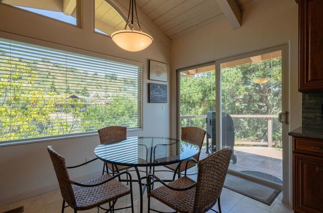 15847 Pleasant Valley Lane, Salinas CA: https://media.crmls.org/mediaz/33dbb8e3-5a8b-4724-9490-903de30997b0.jpg