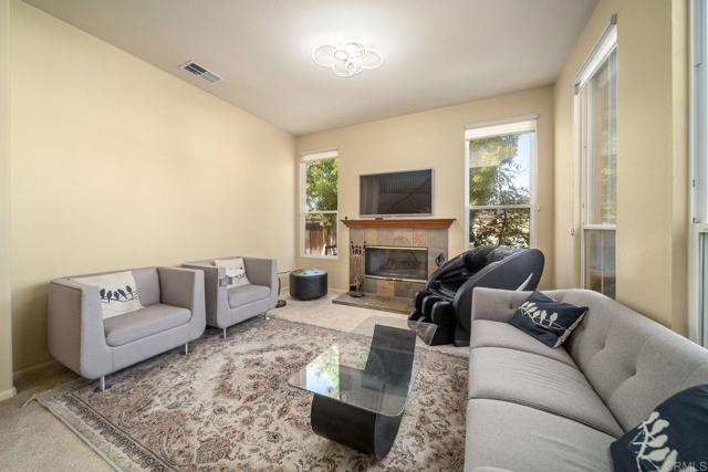 Detail Gallery Image 13 of 49 For 3748 Cavern Pl, Carlsbad,  CA 92010 - 5 Beds | 3 Baths