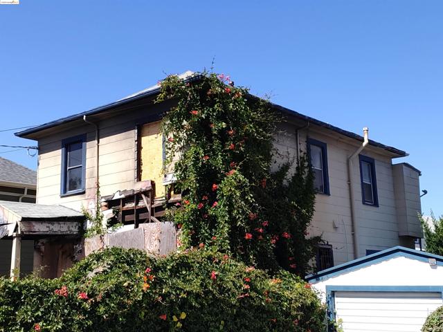 5580 Fremont St, Oakland, California 94608, ,Multi-Family,For Sale,Fremont St,41065156