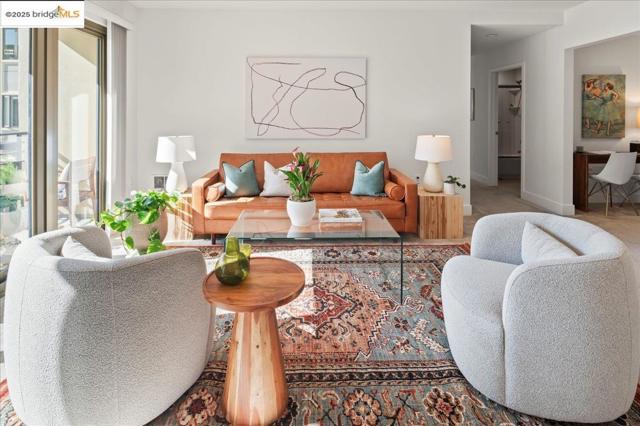 438 W Grand Ave, Oakland CA: https://media.crmls.org/mediaz/33dee878-0fc2-467b-84ad-0f8c142dc372.jpg