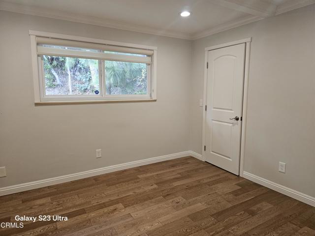 Detail Gallery Image 28 of 36 For 2708 Pinelawn Dr, La Crescenta,  CA 91214 - 4 Beds | 3 Baths