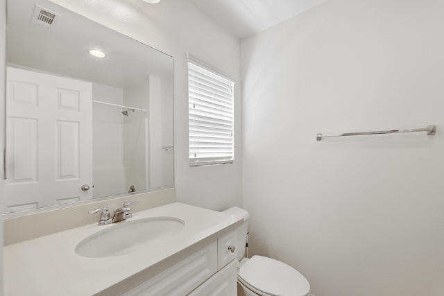 601 Calle Vibrante, Palm Desert, CA 92211