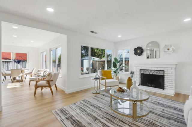 3039 Vesuvius Lane, San Jose CA: https://media.crmls.org/mediaz/33df68cb-7916-4a35-83a5-51f2449aa85f.jpg
