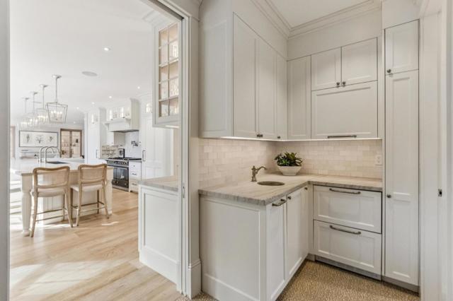 17930 Vineland Avenue, Monte Sereno CA: https://media.crmls.org/mediaz/33df6cb1-6fb6-4f64-ba35-abd33c610ae8.jpg