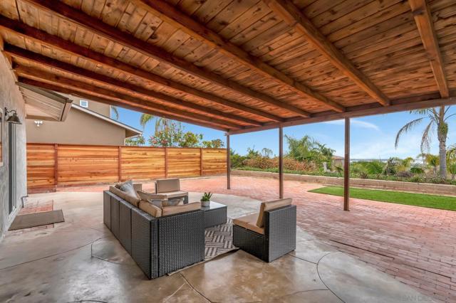 2238 Tokalon St, San Diego CA: https://media.crmls.org/mediaz/33e0e390-a52a-4bdc-ad09-3284b9a43bc3.jpg