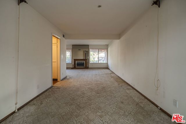 343 Santa Helena, Solana Beach CA: https://media.crmls.org/mediaz/33e23968-4472-4628-920f-ac9c3292eec0.jpg