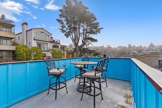 303 Cherry Avenue, Capitola CA: https://media.crmls.org/mediaz/33e28bd6-f73c-416b-9318-b85d6d79a220.jpg