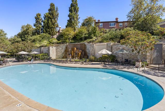 1215 HIGHBLUFF, San Marcos CA: https://media.crmls.org/mediaz/33e3f3d0-560a-4e8a-b1da-32d9f6285f0c.jpg