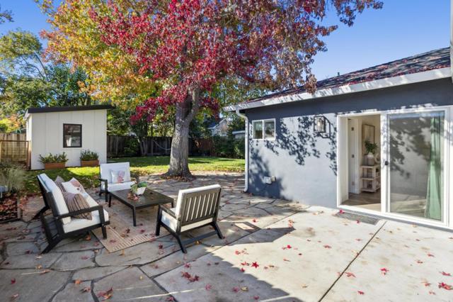 1318 Sierra Street, Redwood City CA: https://media.crmls.org/mediaz/33e440f7-5764-47cb-ae17-2ecb8e0b5766.jpg